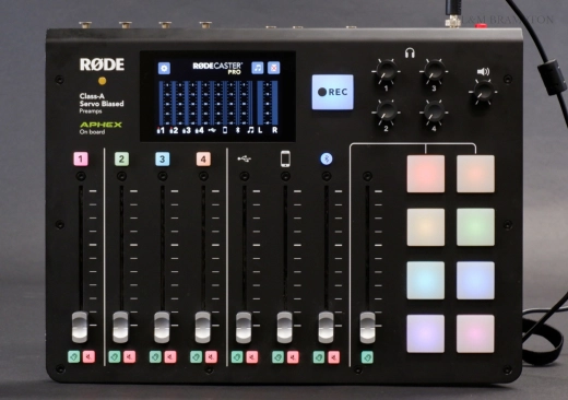 Rode - RODECASTER PRO